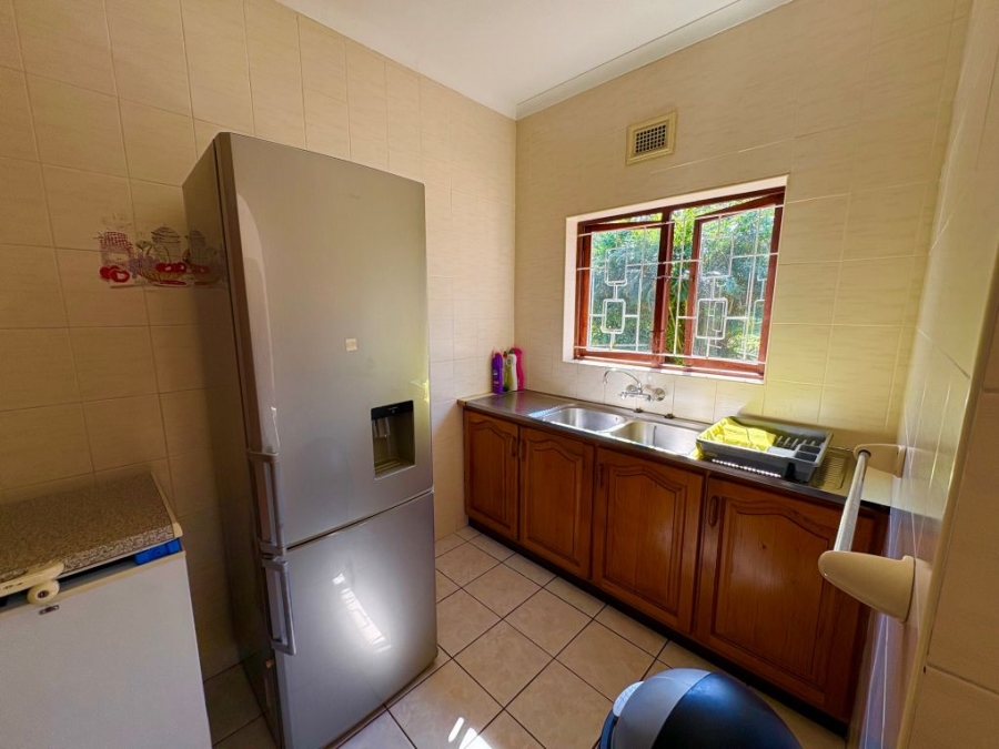 4 Bedroom Property for Sale in Umtentweni KwaZulu-Natal