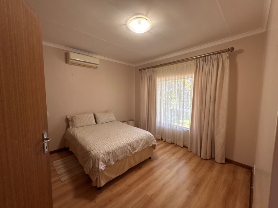 4 Bedroom Property for Sale in Umtentweni KwaZulu-Natal