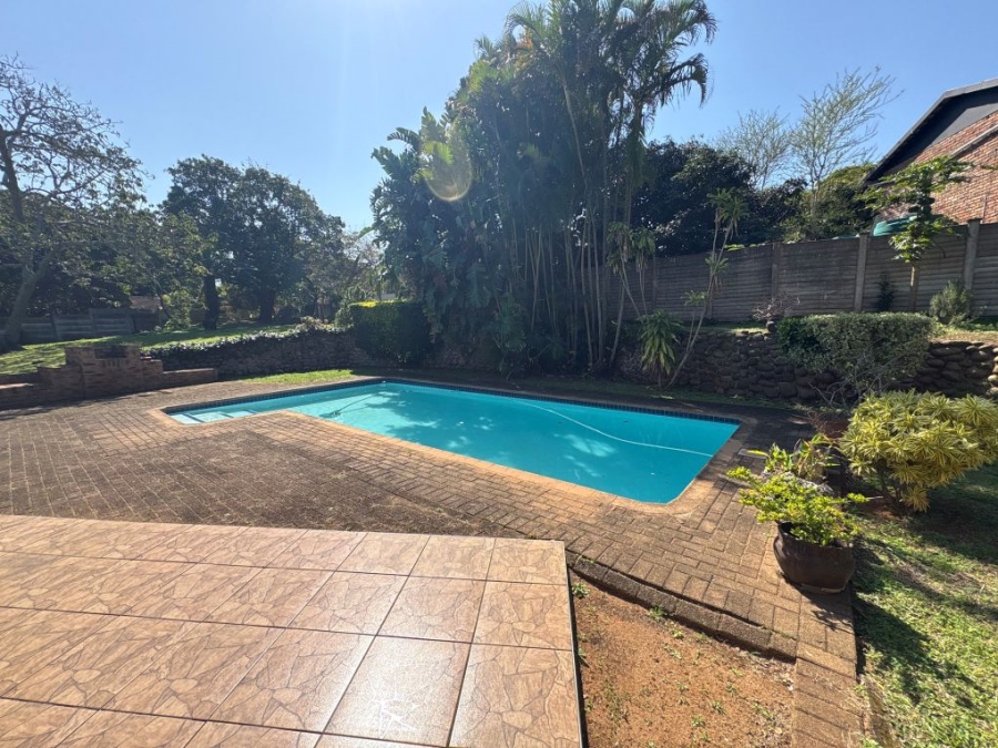4 Bedroom Property for Sale in Umtentweni KwaZulu-Natal