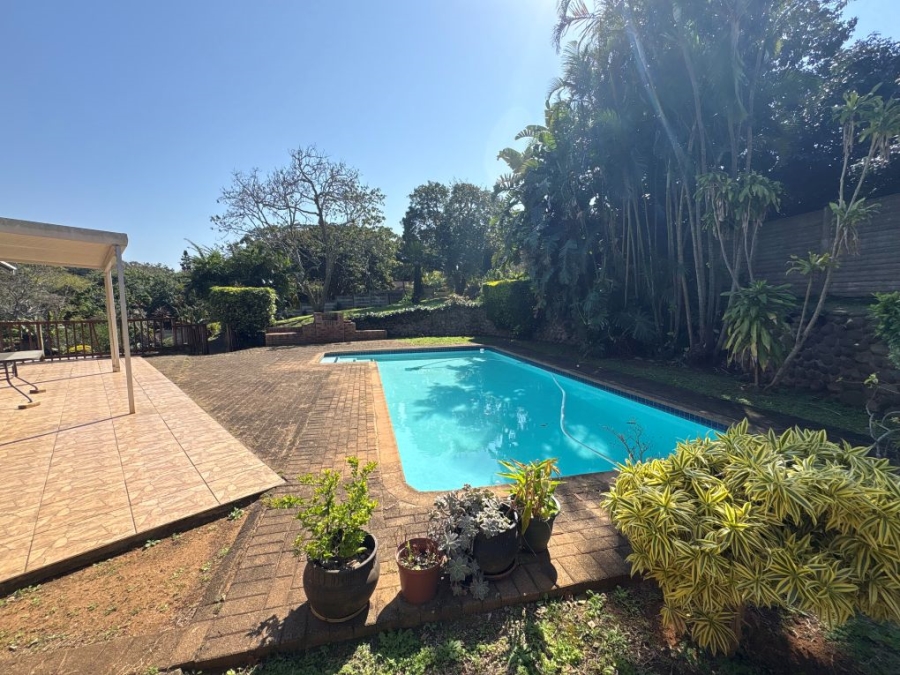 4 Bedroom Property for Sale in Umtentweni KwaZulu-Natal