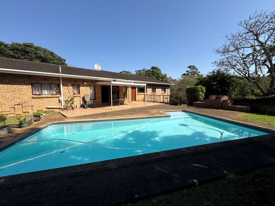 4 Bedroom Property for Sale in Umtentweni KwaZulu-Natal