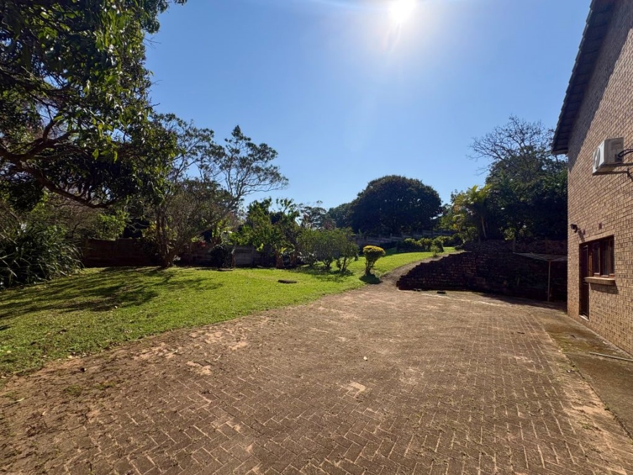 4 Bedroom Property for Sale in Umtentweni KwaZulu-Natal