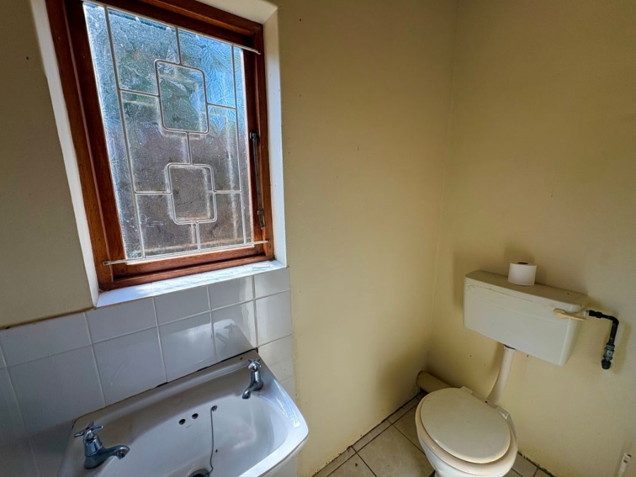 4 Bedroom Property for Sale in Umtentweni KwaZulu-Natal