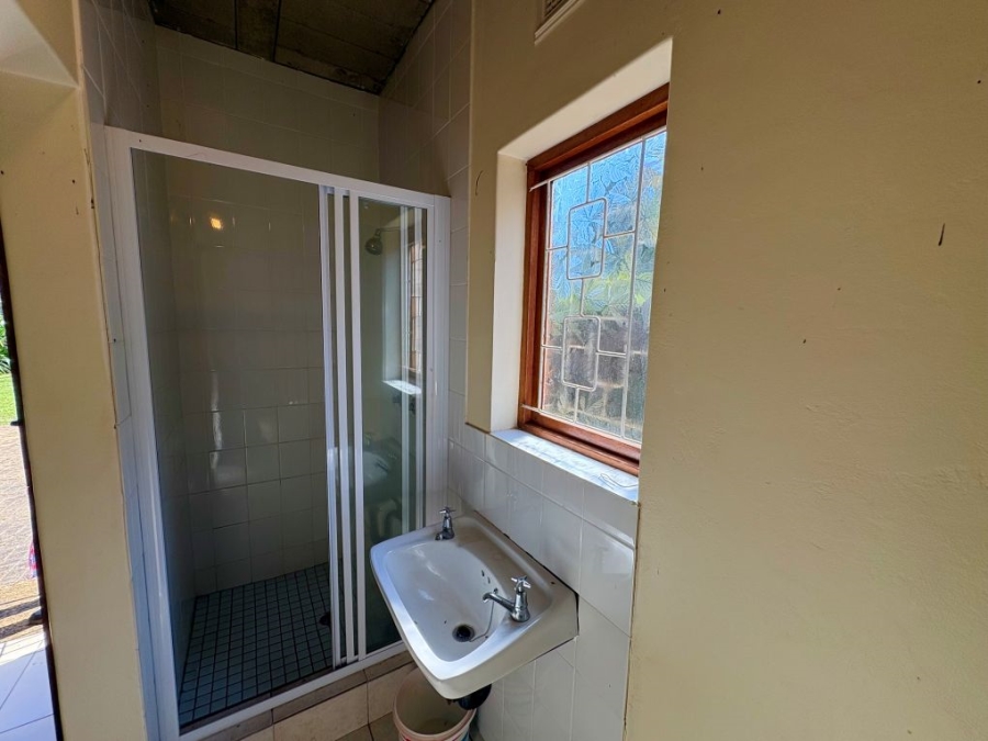 4 Bedroom Property for Sale in Umtentweni KwaZulu-Natal