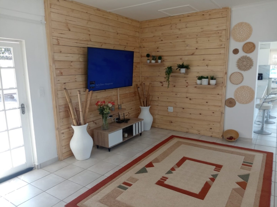 4 Bedroom Property for Sale in Manaba Beach KwaZulu-Natal