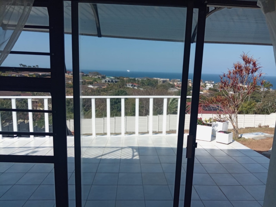 4 Bedroom Property for Sale in Manaba Beach KwaZulu-Natal