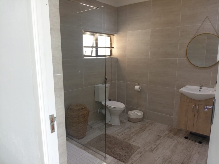 4 Bedroom Property for Sale in Manaba Beach KwaZulu-Natal