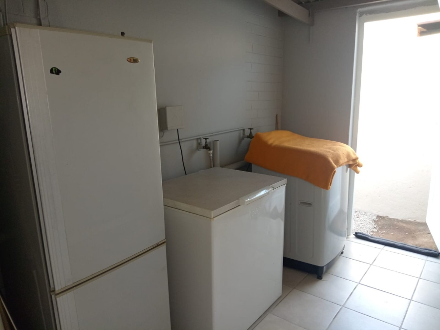 4 Bedroom Property for Sale in Manaba Beach KwaZulu-Natal