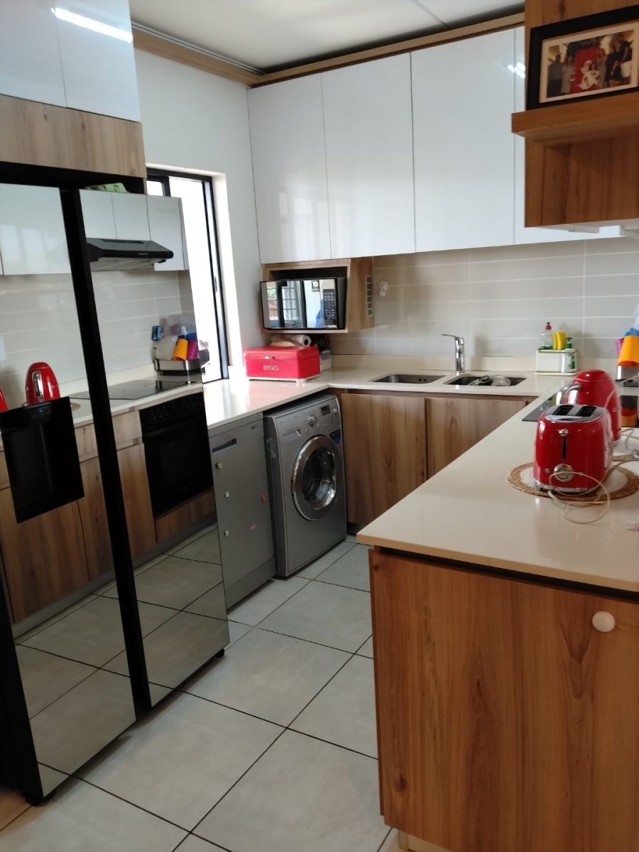 3 Bedroom Property for Sale in Ballito Central KwaZulu-Natal