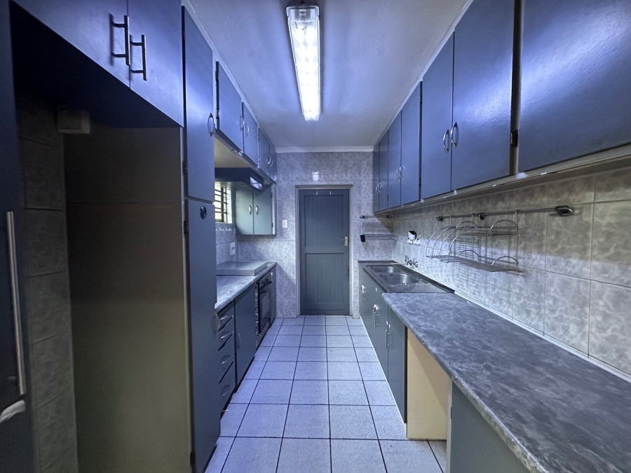 2 Bedroom Property for Sale in Woodhaven KwaZulu-Natal