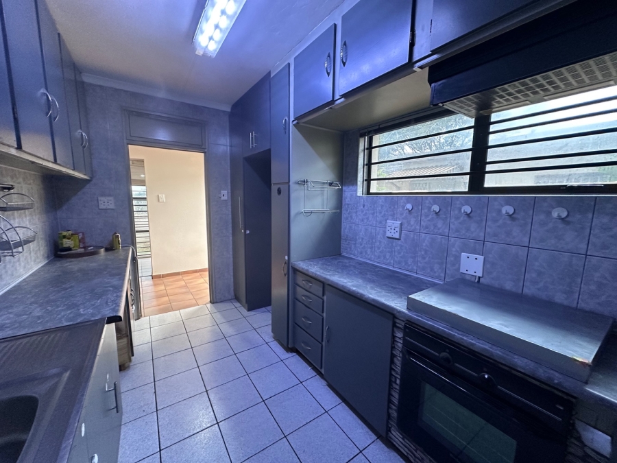 2 Bedroom Property for Sale in Woodhaven KwaZulu-Natal