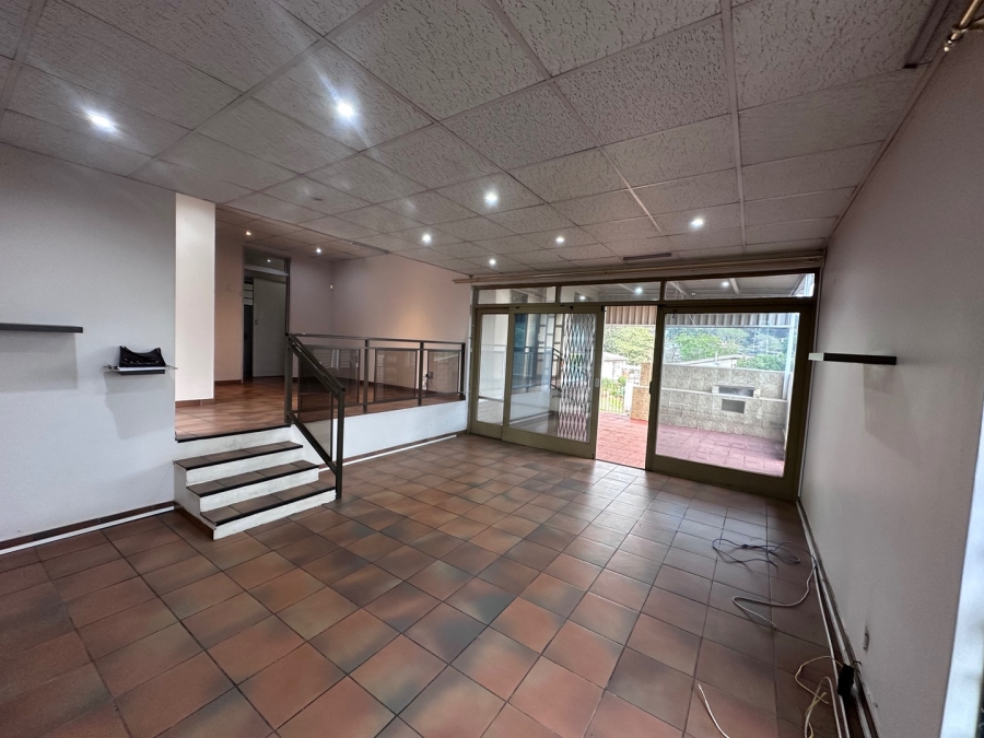 2 Bedroom Property for Sale in Woodhaven KwaZulu-Natal