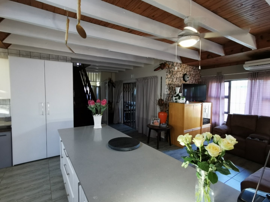 3 Bedroom Property for Sale in Shelly Beach KwaZulu-Natal