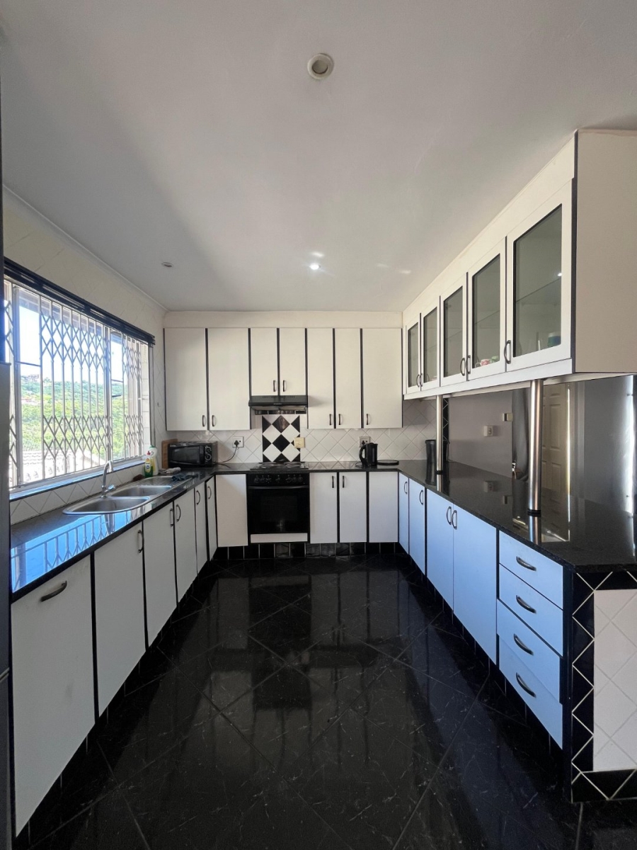 3 Bedroom Property for Sale in Queensburgh KwaZulu-Natal