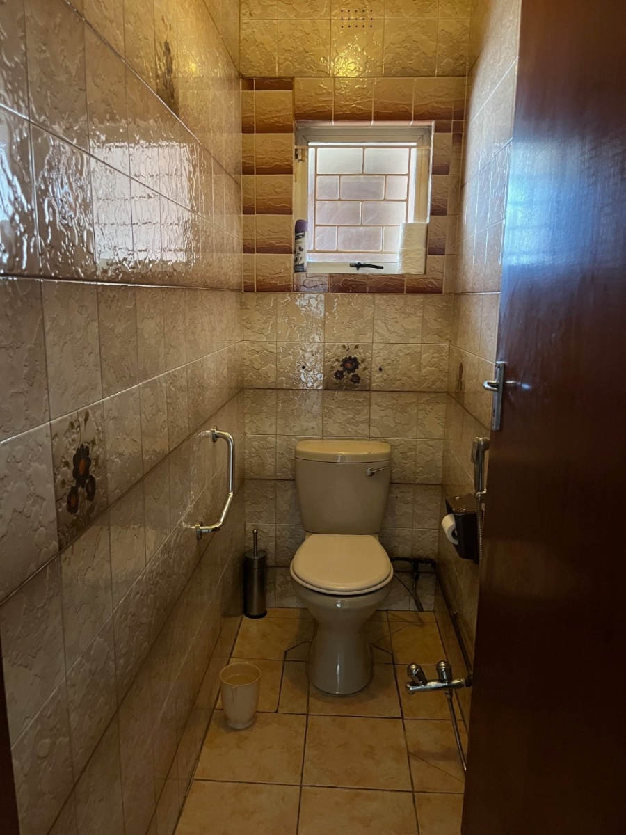 3 Bedroom Property for Sale in Queensburgh KwaZulu-Natal