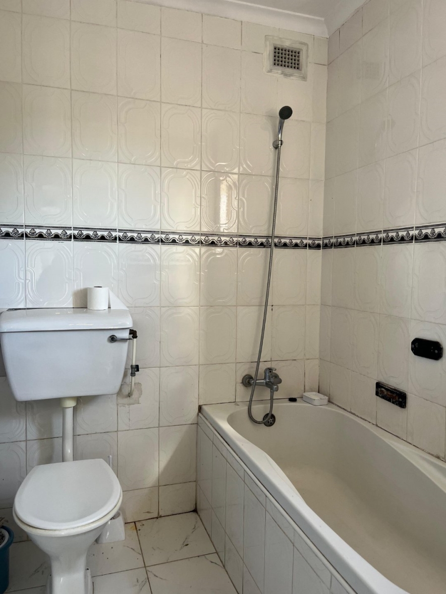 3 Bedroom Property for Sale in Queensburgh KwaZulu-Natal