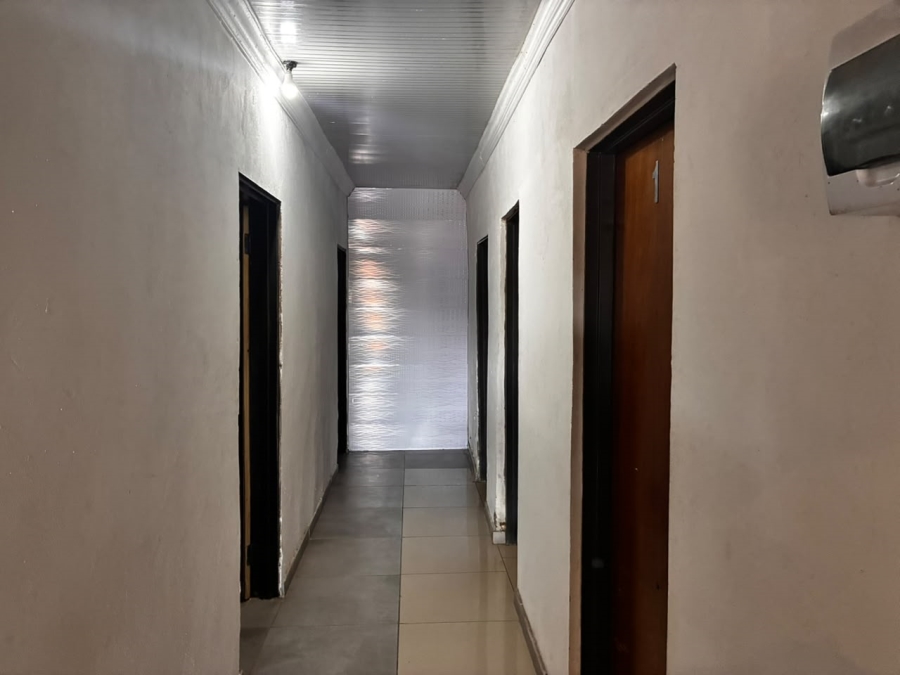 10 Bedroom Property for Sale in Amajuba Park KwaZulu-Natal