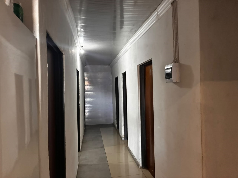 10 Bedroom Property for Sale in Amajuba Park KwaZulu-Natal