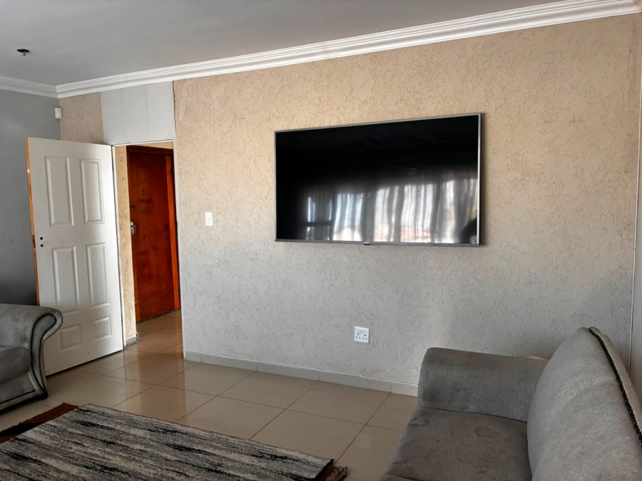 10 Bedroom Property for Sale in Amajuba Park KwaZulu-Natal