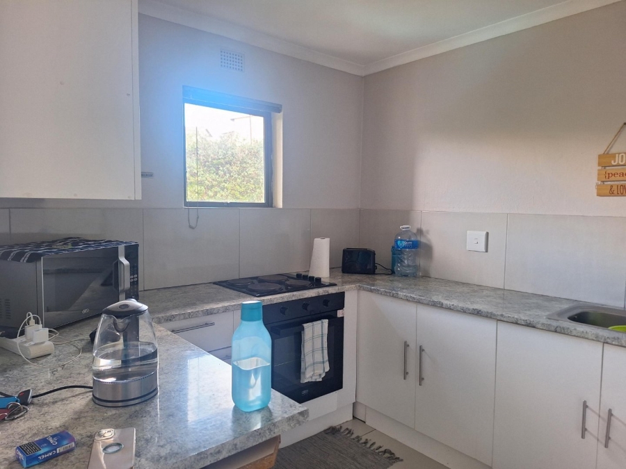 To Let 1 Bedroom Property for Rent in Bluff KwaZulu-Natal