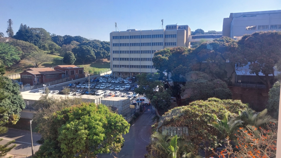 1 Bedroom Property for Sale in Glenwood KwaZulu-Natal