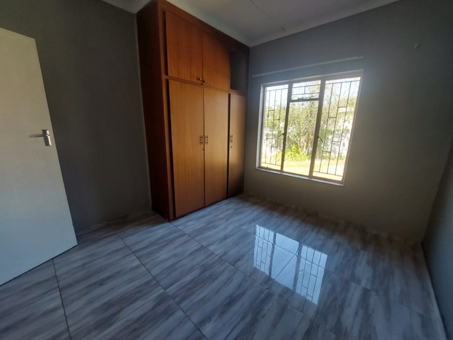 To Let 4 Bedroom Property for Rent in Pioneer Park KwaZulu-Natal