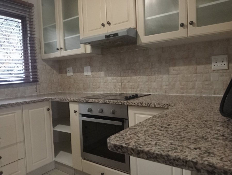 To Let 2 Bedroom Property for Rent in The Wolds KwaZulu-Natal