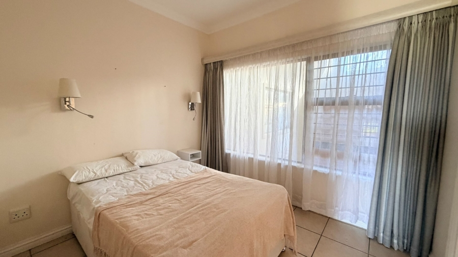 2 Bedroom Property for Sale in Uvongo KwaZulu-Natal