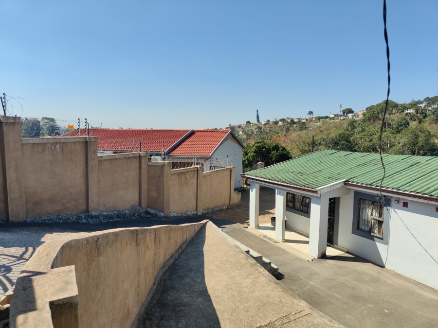 2 Bedroom Property for Sale in Inanda KwaZulu-Natal