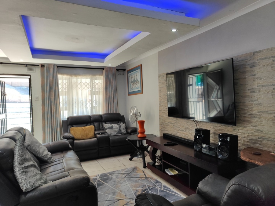 2 Bedroom Property for Sale in Inanda KwaZulu-Natal