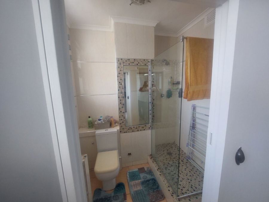 2 Bedroom Property for Sale in Morningside KwaZulu-Natal