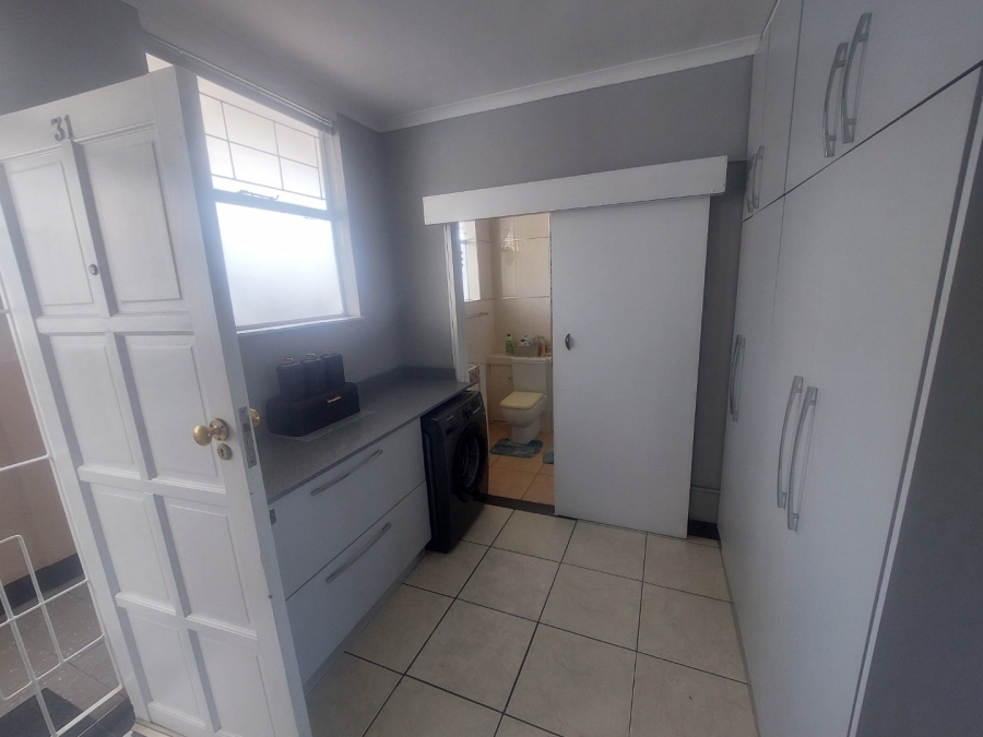 2 Bedroom Property for Sale in Morningside KwaZulu-Natal