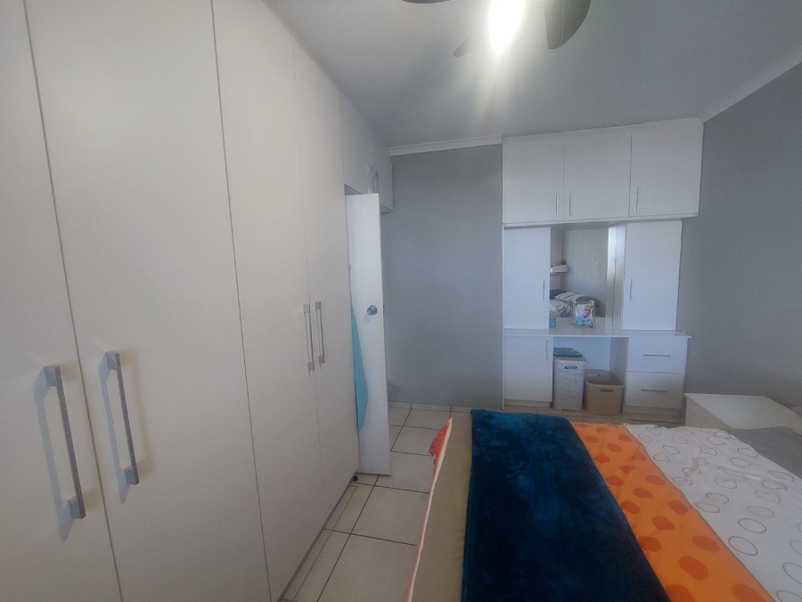 2 Bedroom Property for Sale in Morningside KwaZulu-Natal