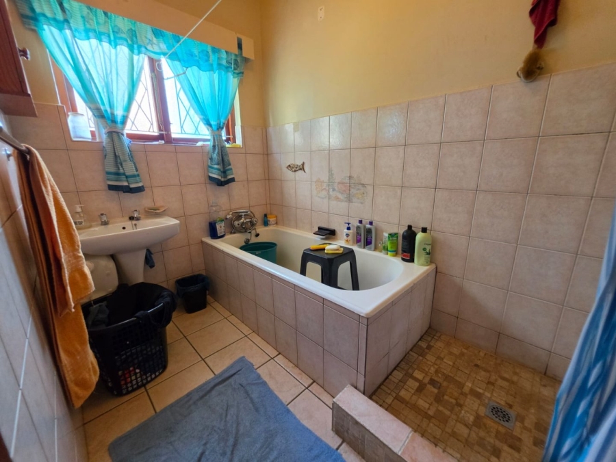 4 Bedroom Property for Sale in Sunwich Port KwaZulu-Natal