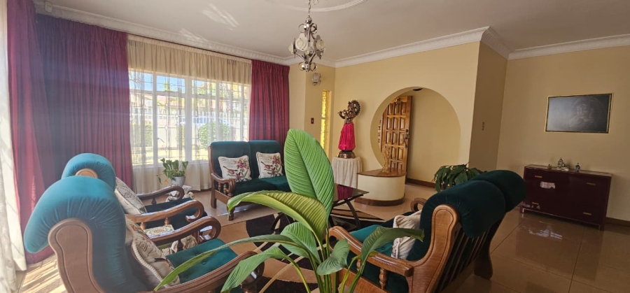 4 Bedroom Property for Sale in Lennoxton KwaZulu-Natal