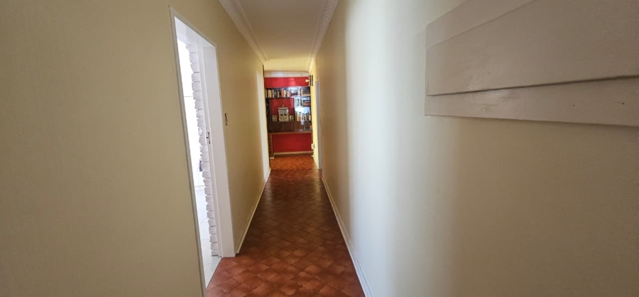 4 Bedroom Property for Sale in Lennoxton KwaZulu-Natal