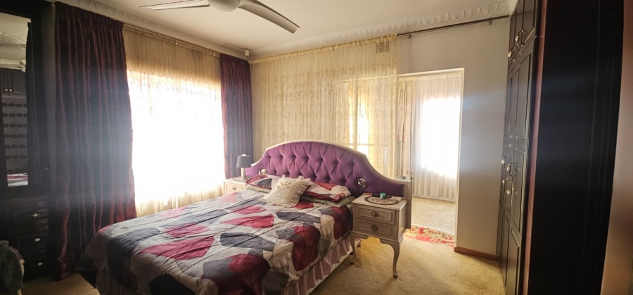 4 Bedroom Property for Sale in Lennoxton KwaZulu-Natal