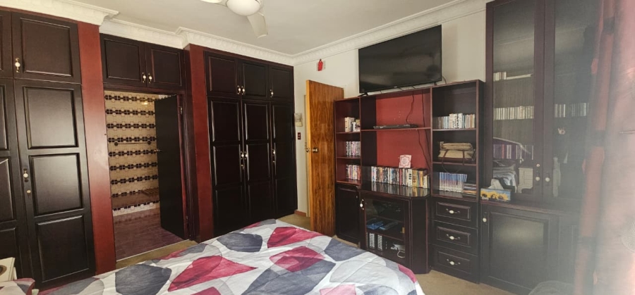 4 Bedroom Property for Sale in Lennoxton KwaZulu-Natal