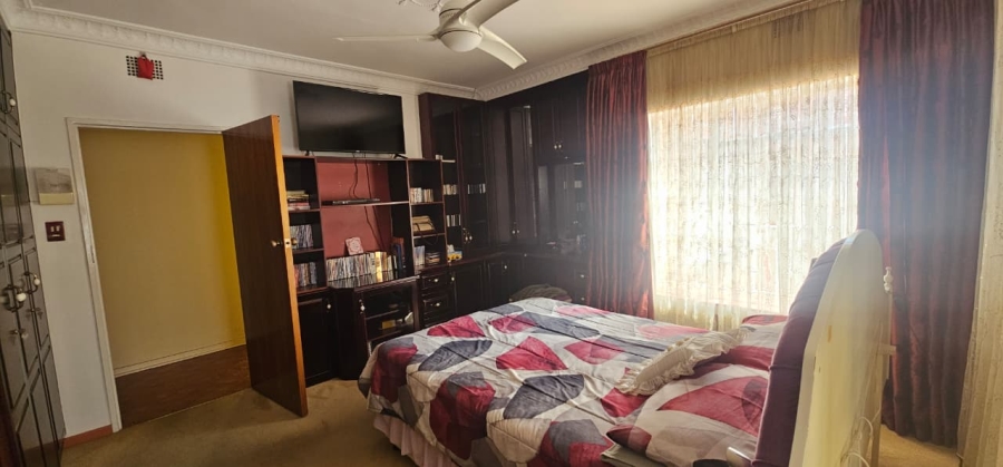4 Bedroom Property for Sale in Lennoxton KwaZulu-Natal