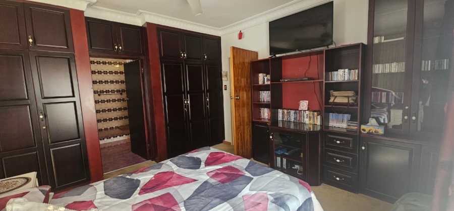 4 Bedroom Property for Sale in Lennoxton KwaZulu-Natal