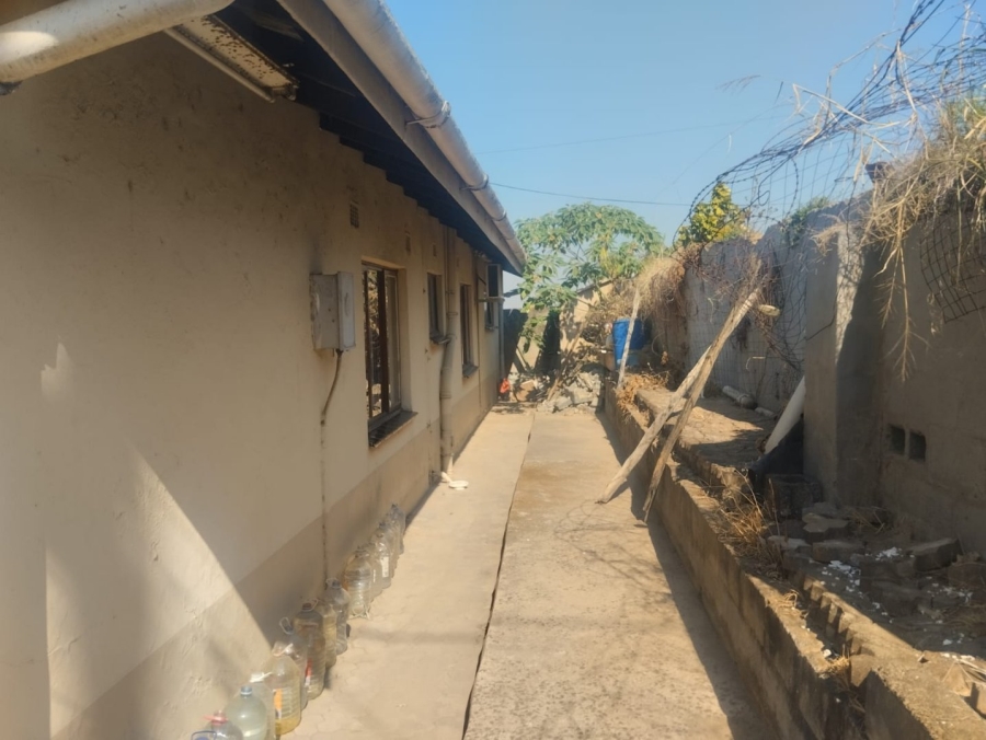 3 Bedroom Property for Sale in Umlazi N KwaZulu-Natal