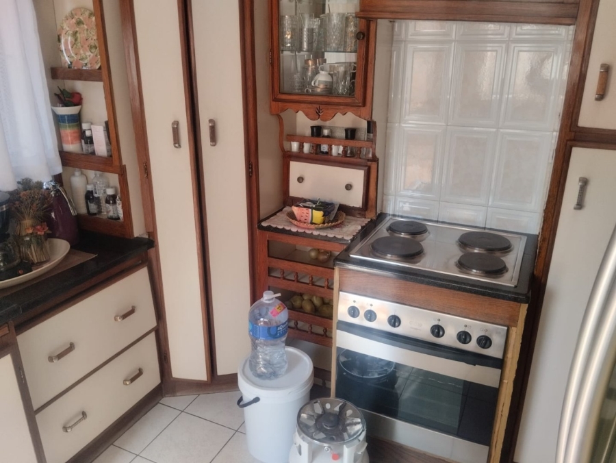 3 Bedroom Property for Sale in Umlazi N KwaZulu-Natal