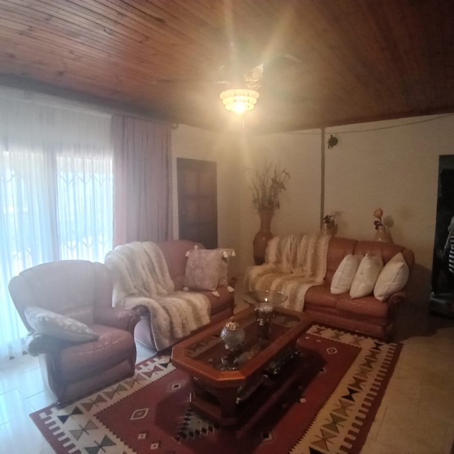 3 Bedroom Property for Sale in Umlazi N KwaZulu-Natal