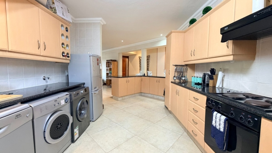 4 Bedroom Property for Sale in Ramsgate KwaZulu-Natal
