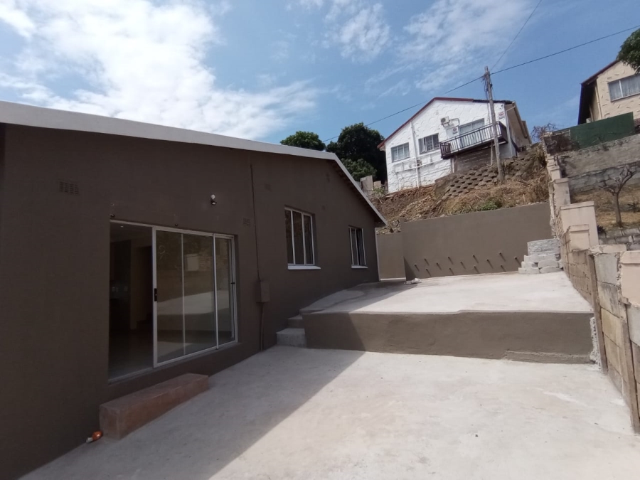 5 Bedroom Property for Sale in Kenville KwaZulu-Natal