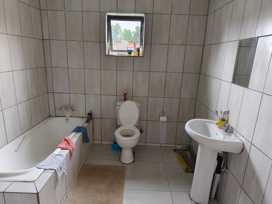 Bedroom Property for Sale in Esikhawini KwaZulu-Natal