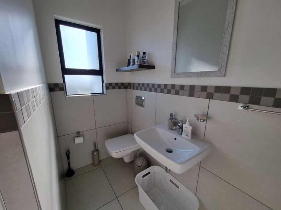 2 Bedroom Property for Sale in New Town Centre KwaZulu-Natal