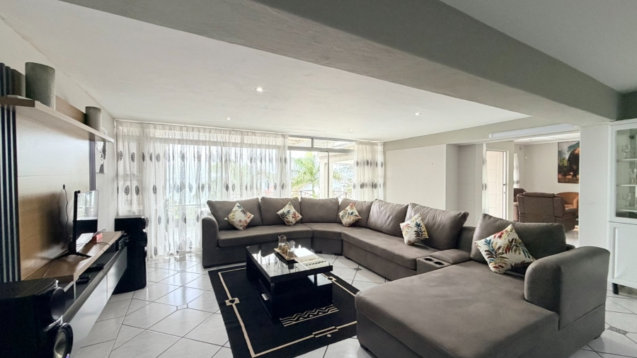 4 Bedroom Property for Sale in Margate Beach KwaZulu-Natal