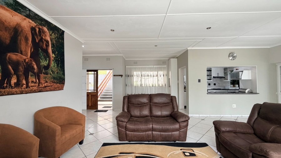 4 Bedroom Property for Sale in Margate Beach KwaZulu-Natal