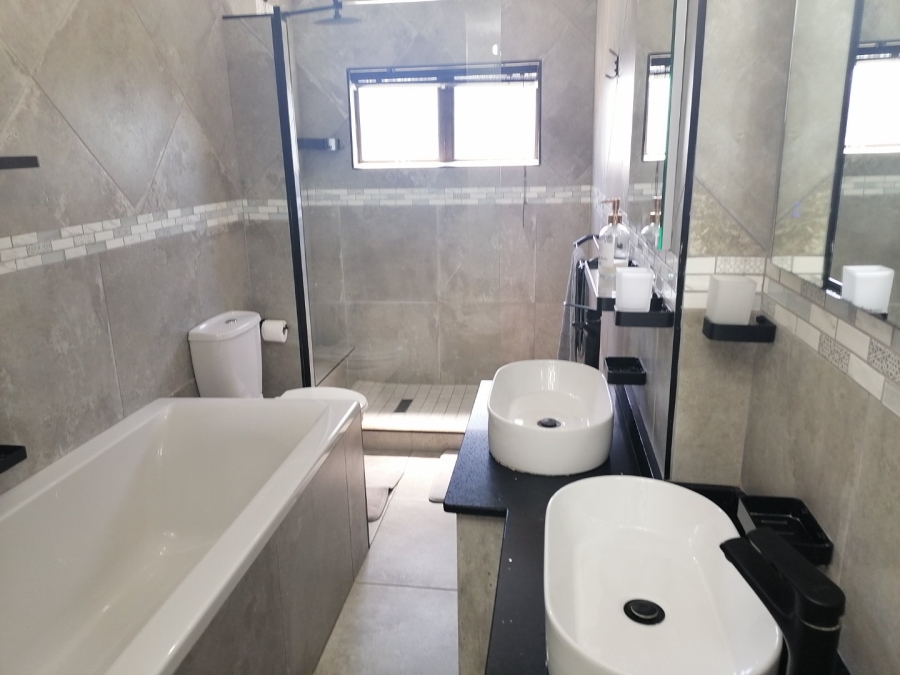 3 Bedroom Property for Sale in Compensation Beach KwaZulu-Natal